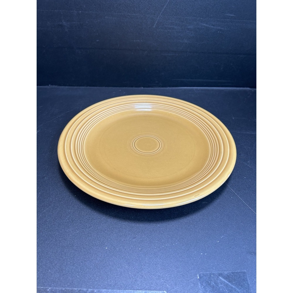 Vintage Fiestaware Fiesta Yellow 1950s Dinner Plate 10" Golden Wheat Color Hang